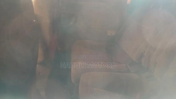 Nissan Serena 2004 Silver