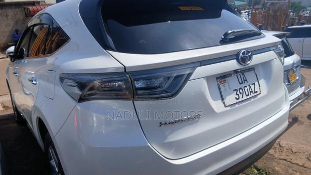 Toyota Harrier 2017 White