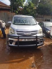 Toyota Noah 2.0 143hp AWD (7 Seater) 2010 Silver for sale