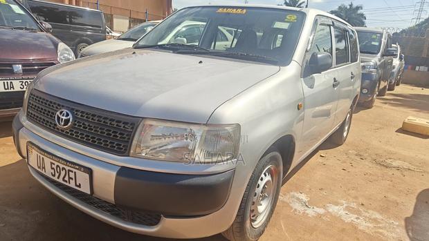 Toyota Probox 2012 Silver