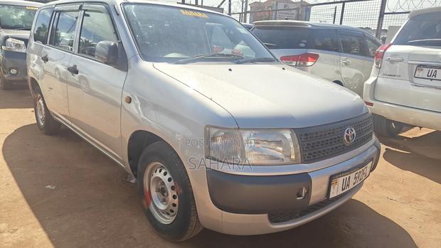 Toyota Probox 2012 Silver
