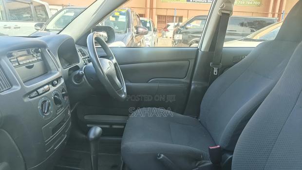 Toyota Probox 2012 Silver