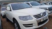 Volkswagen Touareg 2009 White for sale