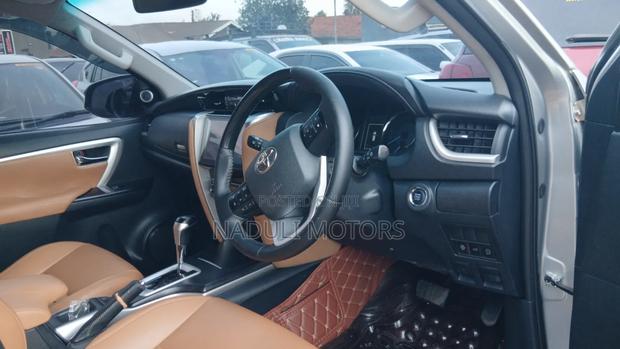 Toyota Fortuner 2018 Silver