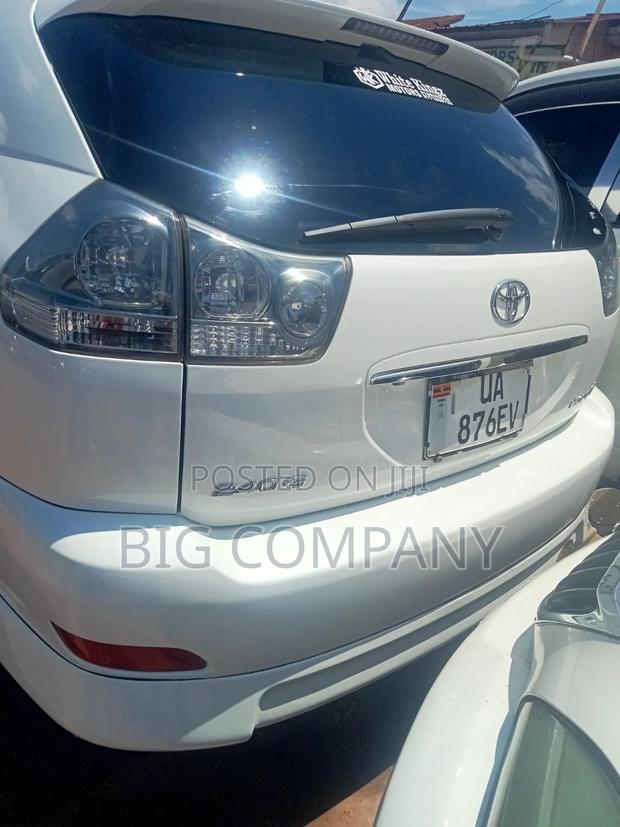 Toyota Harrier 2.4 2008 White