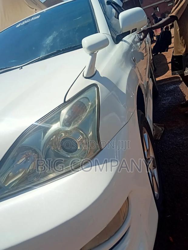 Toyota Harrier 2.4 2008 White