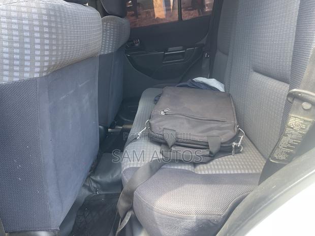 Mitsubishi Pajero IO 2000 White