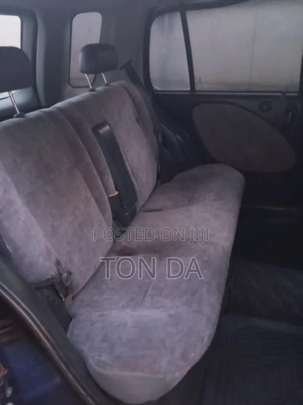 Toyota Raum 2002 Blue