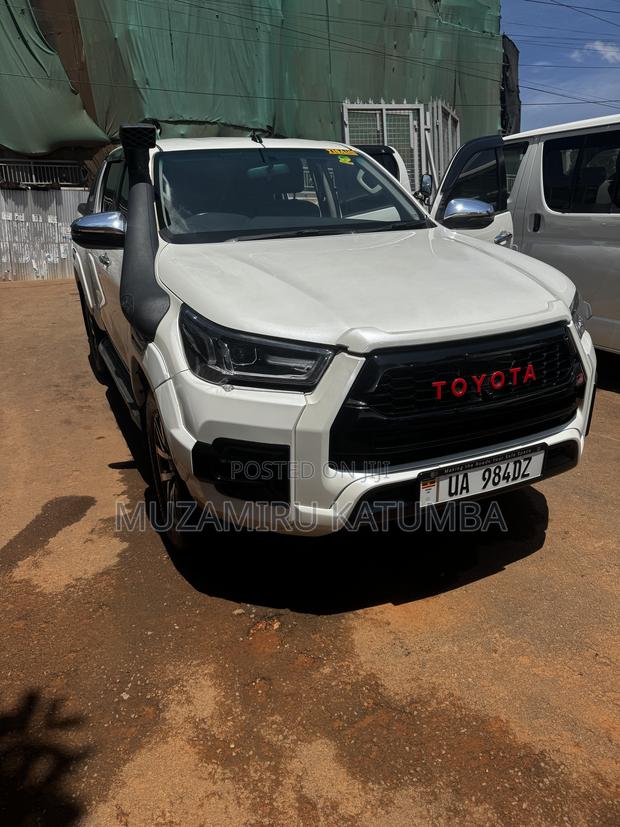 Toyota Hilux Revo Single Cab Deisel 2.8 AWD 2018 White