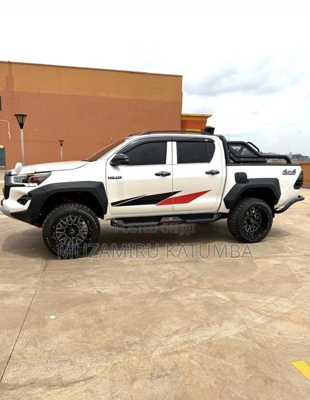 Toyota Hilux Revo Single Cab Deisel 2.8 AWD 2018 White