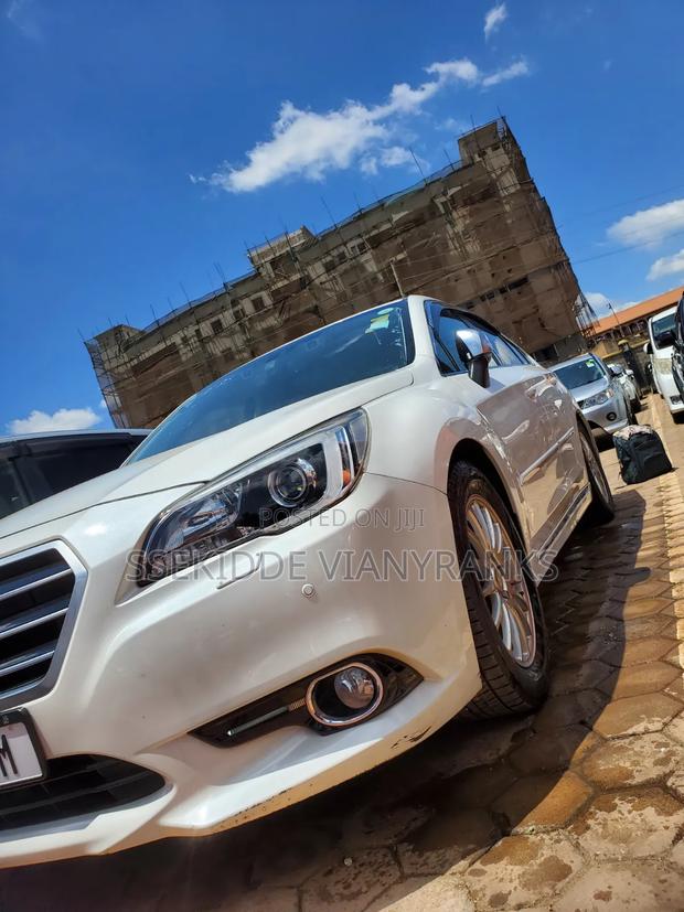 Subaru Legacy 2.5i Premium AWD 2017 Silver
