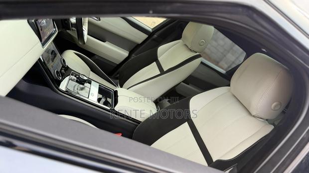 Land Rover Range Rover Velar D180 S 4x4 2019 Blue