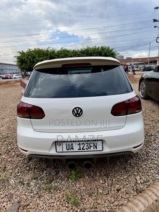 Volkswagen Golf GTI 2013 White