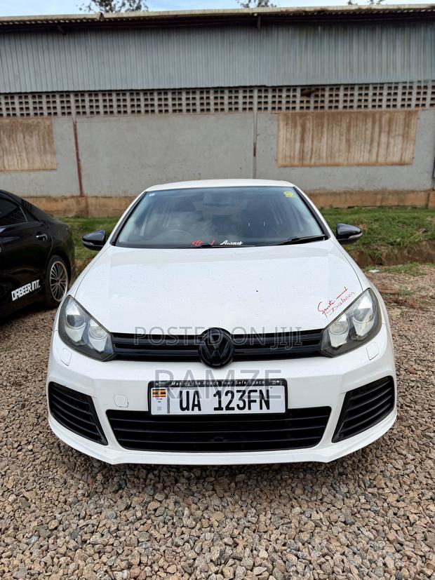 Volkswagen Golf GTI 2013 White