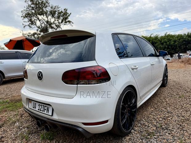 Volkswagen Golf GTI 2013 White