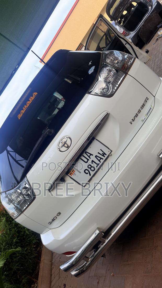 Toyota Harrier 2012 White