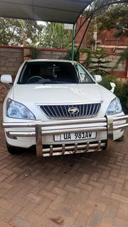 Toyota Harrier 2012 White for sale