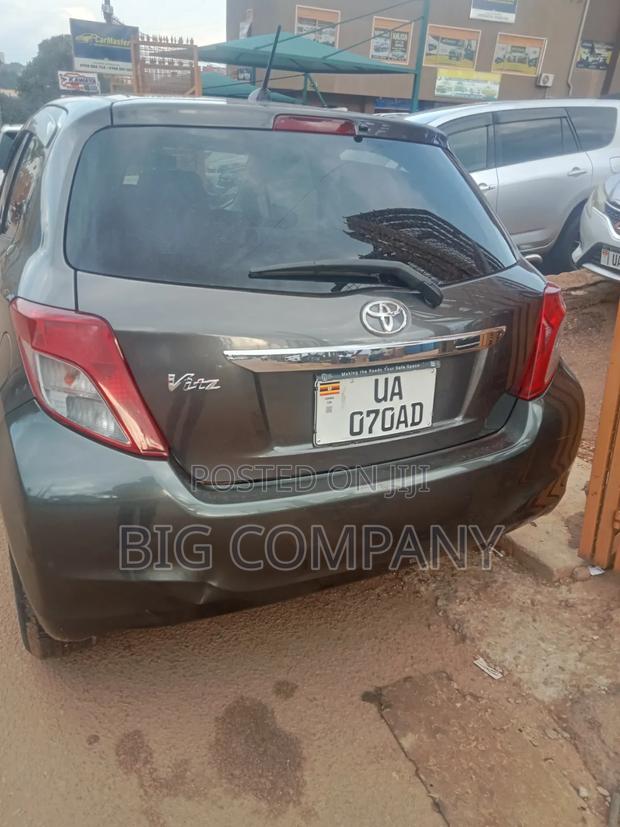 Toyota Vitz 1.3 AWD 3dr 2012 Maroon