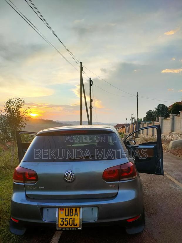 Volkswagen Golf 2010 Gray