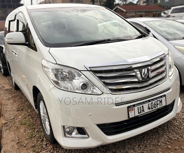 Toyota Alphard 2.4 Petrol FWD 2012 White