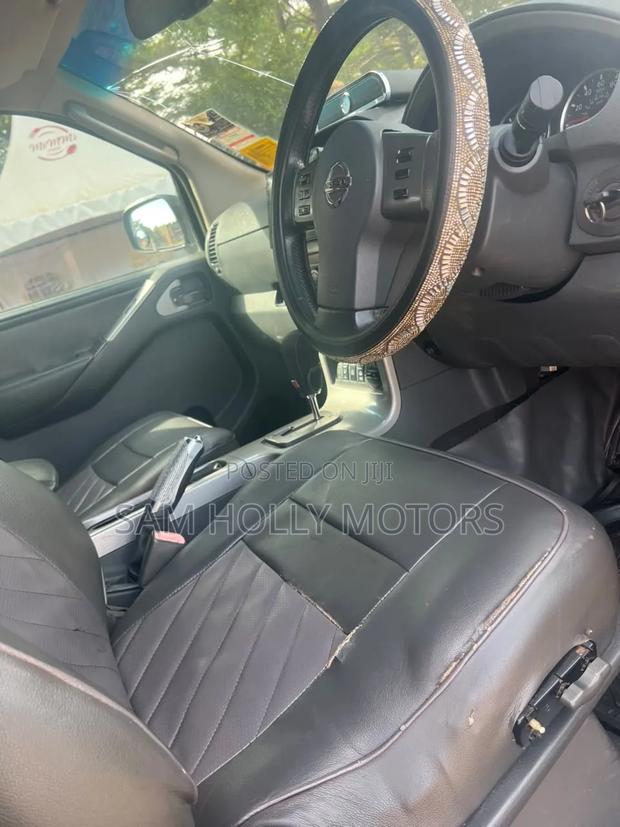 Nissan Pathfinder 2009 Black