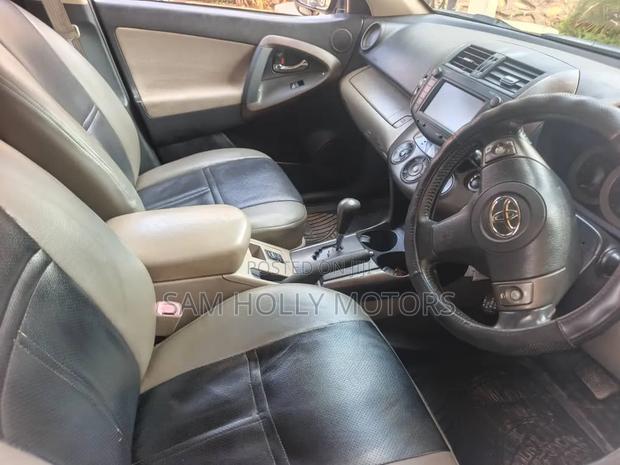 Toyota Vanguard 2009 Black