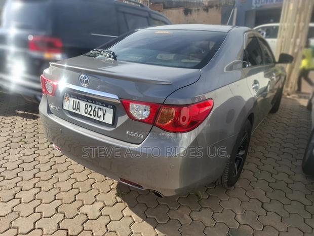 Toyota Mark X 2.5 RWD 2012 Gray