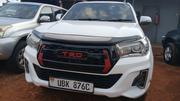 Toyota Hilux 2011 White for sale