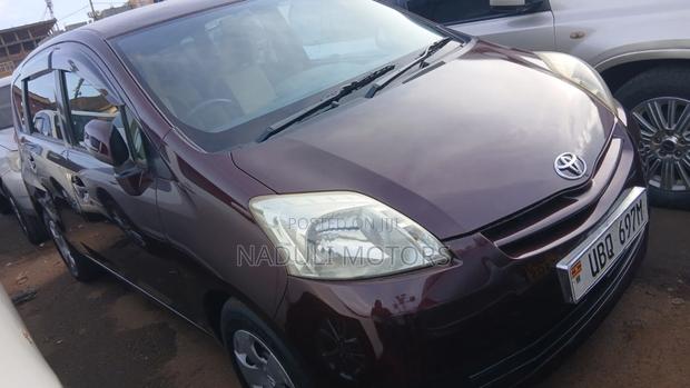 Toyota Passo Sette 1.5 FWD 2010