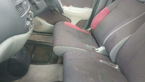 Toyota Raum 1.5 FWD 2001 Silver