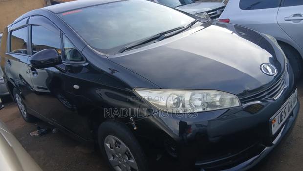 Toyota Wish 2010 Black