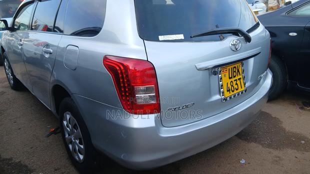 Toyota Corolla Fielder 1.8 Petrol FWD 2009 Silver