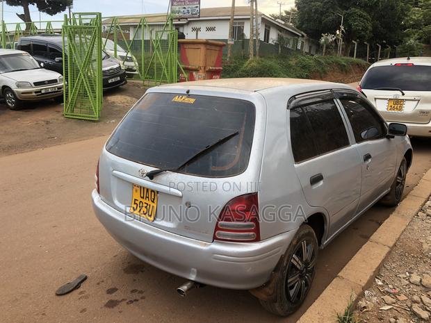 Toyota Starlet 1998 Silver