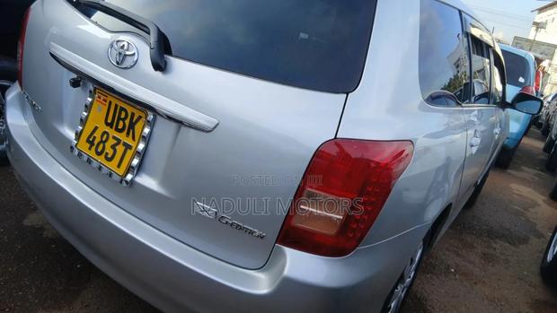 Toyota Corolla Fielder 1.8 Petrol FWD 2009 Silver