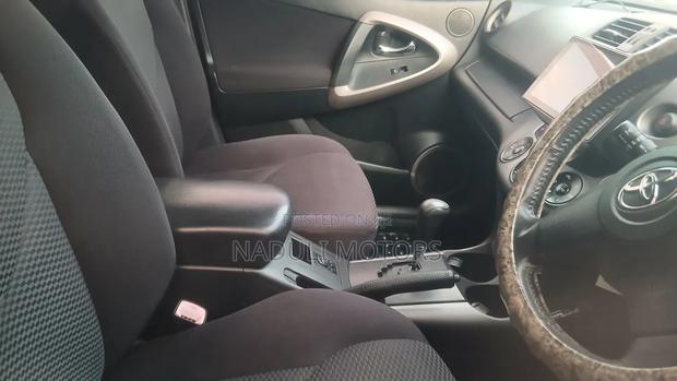 Toyota RAV4 2.0 VVT-i 2008 White