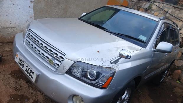 Toyota Kluger 2006 Silver