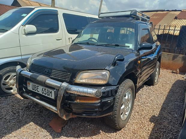 Toyota RAV4 Cabriolet 1998 Black