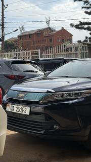 Toyota Harrier 2.0 2017 Blue for sale