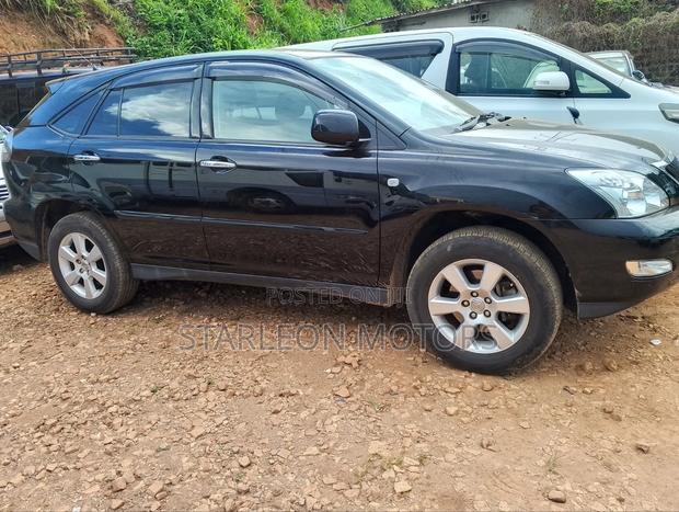 Toyota Harrier 2.4 2012 Matt Black