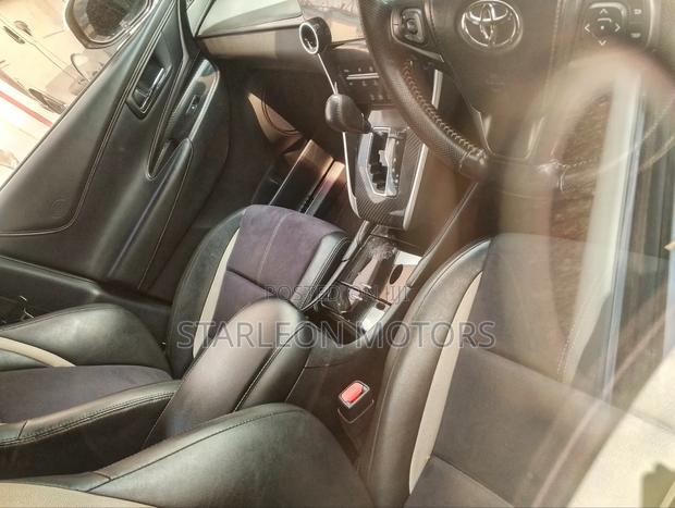 Toyota Harrier 2.4 2012 Matt Black