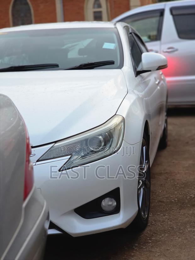 Toyota Mark X 2.5 RWD 2013 White