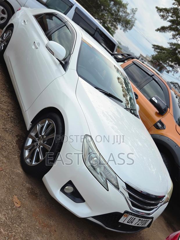 Toyota Mark X 2.5 RWD 2013 White