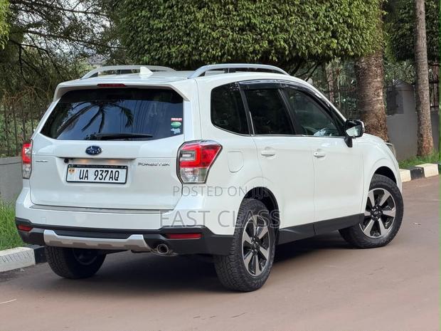 Subaru Forester 2.5i AWD 2016 White