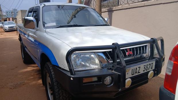 Mitsubishi L200 2008