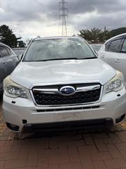 Subaru Forester 2013 White for sale