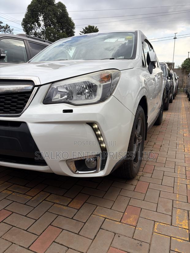 Subaru Forester 2013 White