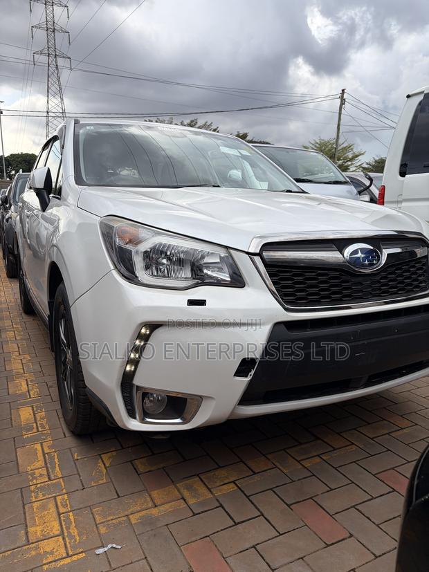 Subaru Forester 2013 White