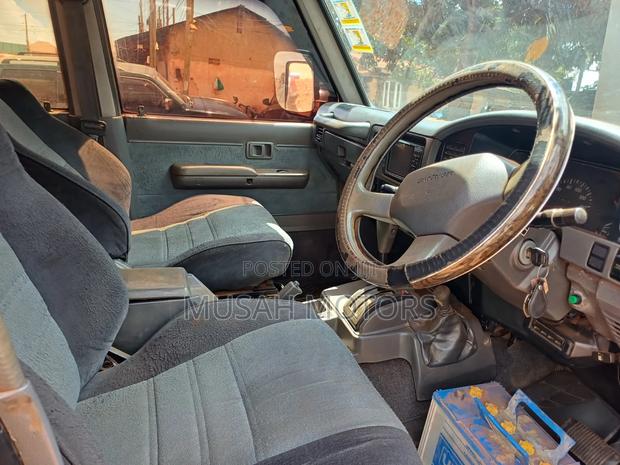 Toyota Land Cruiser 1998 Green