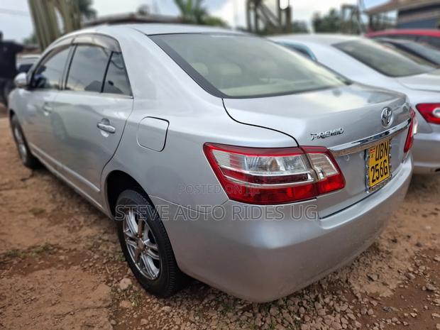 Toyota Premio 1.8 FWD 2010 Silver