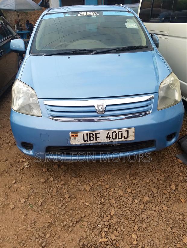 Toyota Raum 2007 Blue